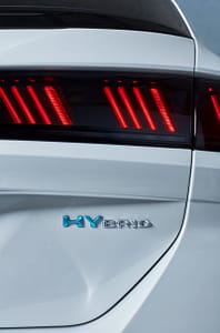 Peugeot 508 SW PHEV _ image Peugeot